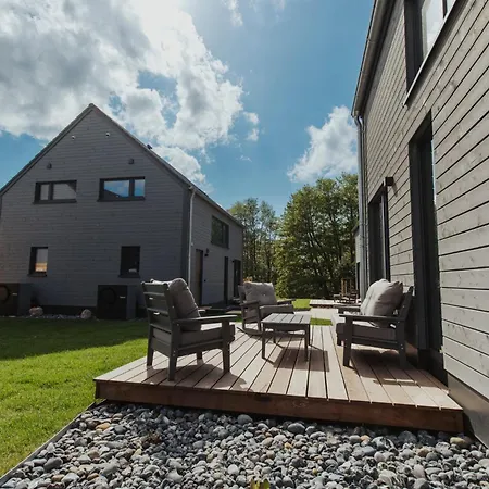 Neu Rügen Resørt Großzügige, Gemütliche Doppelhaushälfte Frederik Mit Terrasse Сasa de vacaciones Sagard
